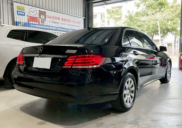 M-BENZ賓士 E200  第2張相片