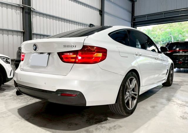 BMW寶馬 320I GT  第2張相片