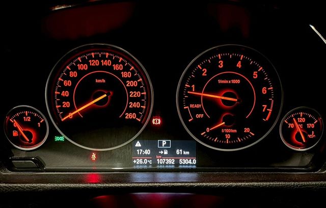 BMW寶馬 320I GT  第16張相片