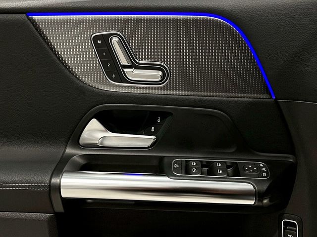 M-BENZ賓士 B200  第11張相片
