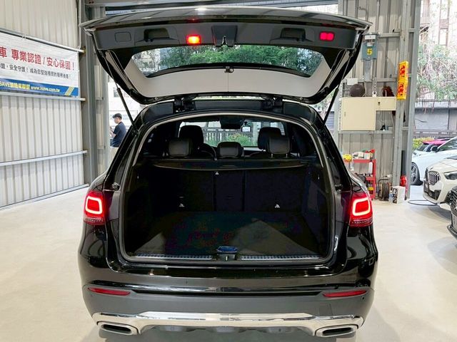 M-BENZ賓士 GLC200  第7張相片