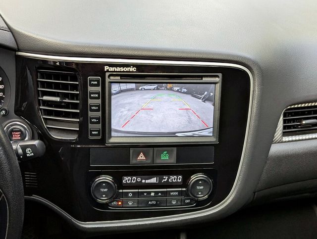MITSUBISHI三菱 OUTLANDER  第13張相片