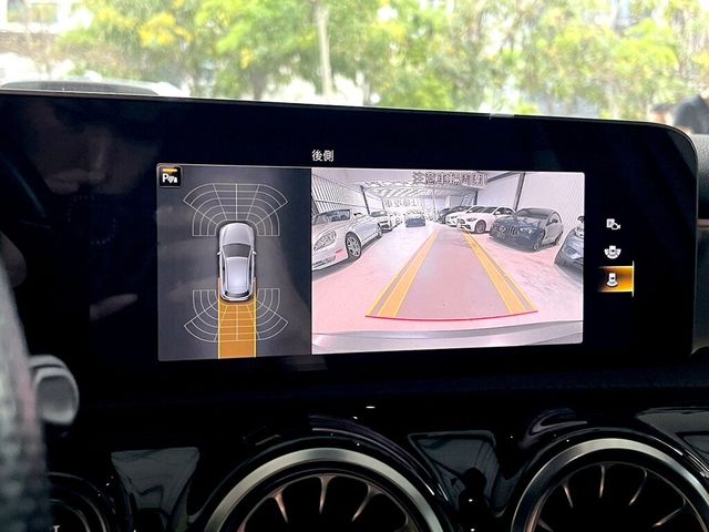 M-BENZ賓士 A35 AMG  第16張相片