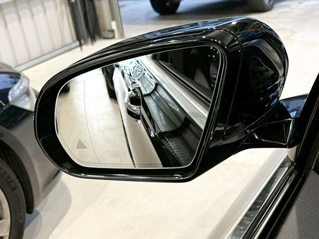M-BENZ賓士 E250  第8張相片