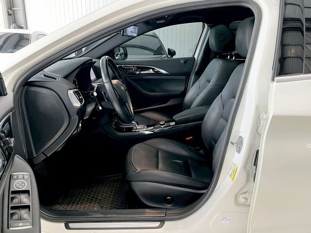INFINITI無限 Q30  第10張相片