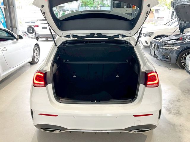 M-BENZ賓士 A180  第7張相片