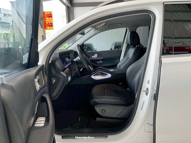 M-BENZ賓士 GLE300D  第10張相片