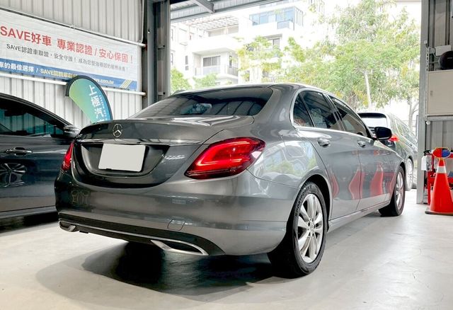 M-BENZ賓士 C180  第2張相片