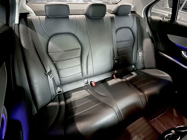M-BENZ賓士 C180  第15張相片