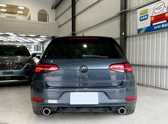 VOLKSWAGEN福斯 GOLF GTI  第4張相片