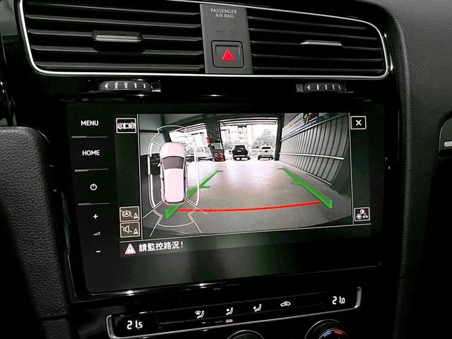 VOLKSWAGEN福斯 GOLF GTI  第15張相片