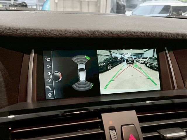 BMW寶馬 X3  第14張相片