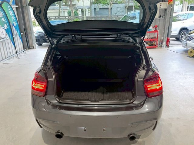 BMW寶馬 118I  第7張相片