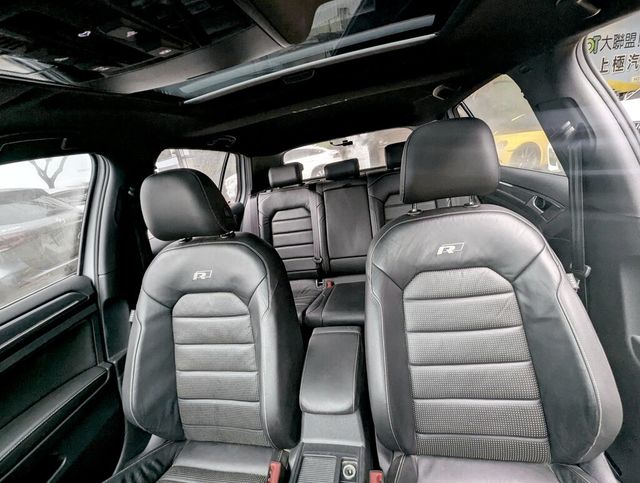 VOLKSWAGEN福斯 GOLF  第8張相片