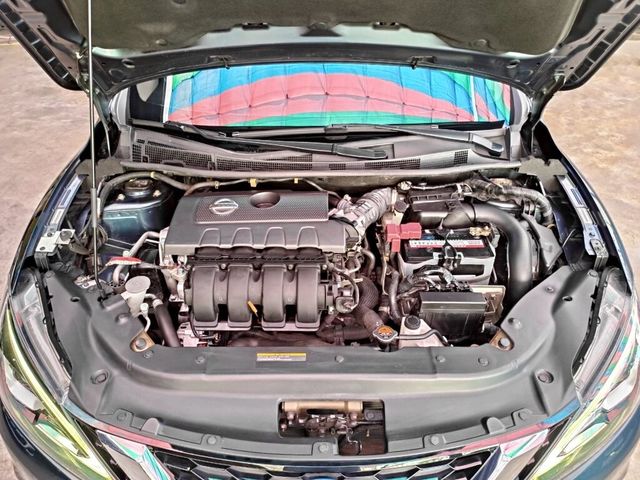 NISSAN日產 SENTRA 180  第6張相片