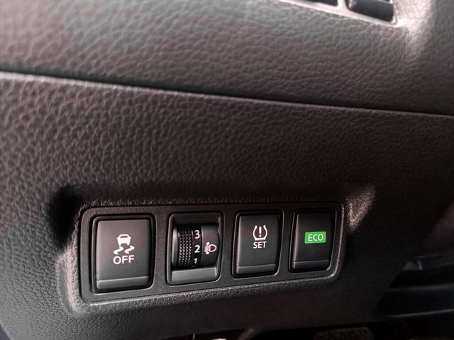 NISSAN日產 SENTRA 180  第11張相片