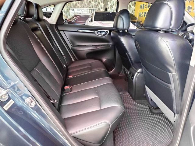 NISSAN日產 SENTRA 180  第14張相片