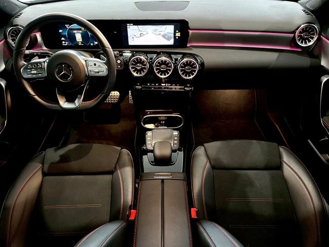 M-BENZ賓士 A180  第11張相片