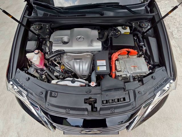 LEXUS凌志 ES300H  第6張相片
