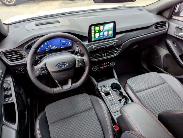 FORD福特 FOCUS ST  第5張相片