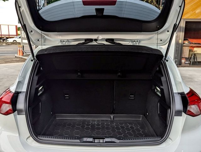 FORD福特 FOCUS ST  第7張相片