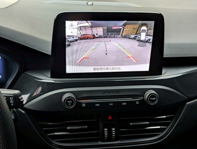 FORD福特 FOCUS ST  第15張相片
