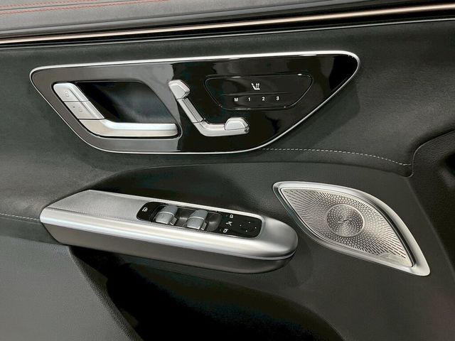 M-BENZ賓士 EQE 350 4MATIC  第11張相片