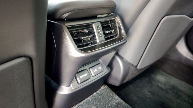 LEXUS凌志 ES300H  第17張相片