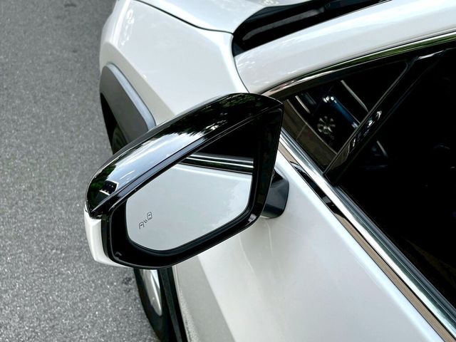 LEXUS凌志 UX250H  第8張相片