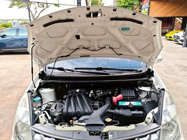 NISSAN日產 LIVINA  第6張相片