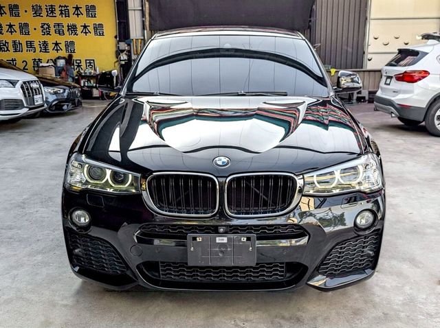 BMW寶馬 X4 XDRIVE20I  第3張相片