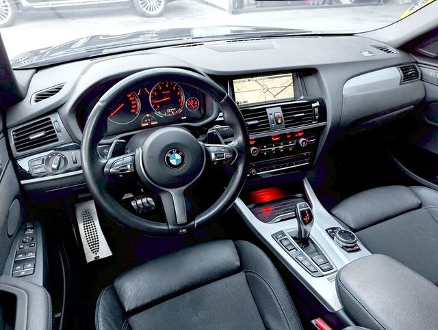 BMW寶馬 X4 XDRIVE20I  第5張相片