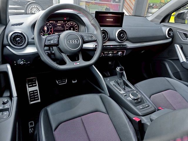 AUDI奧迪 Q2 35 TFSI  第5張相片