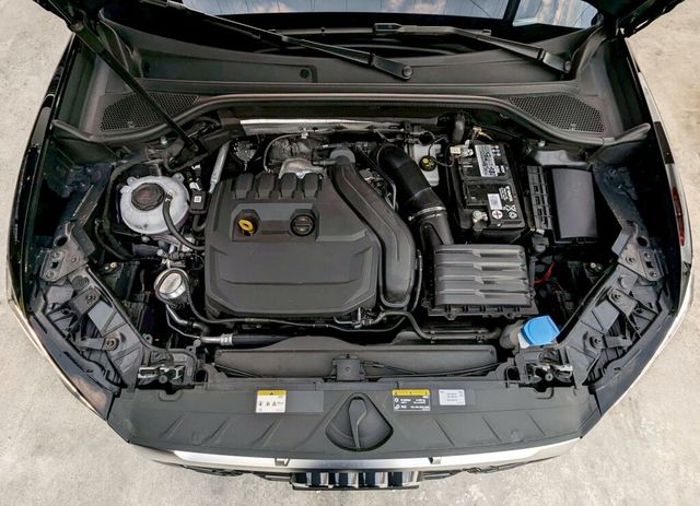 AUDI奧迪 Q2 35 TFSI  第6張相片