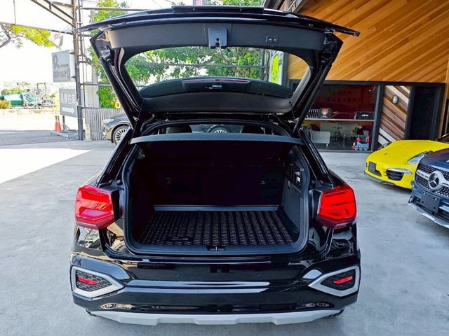 AUDI奧迪 Q2 35 TFSI  第7張相片