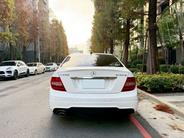 M-BENZ賓士 C250  第4張相片
