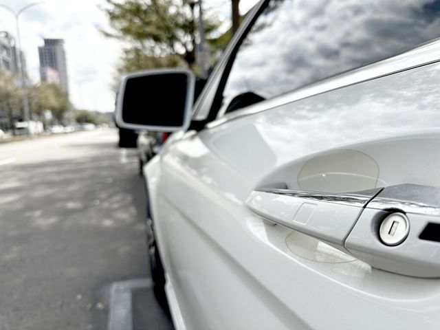 M-BENZ賓士 C250  第7張相片