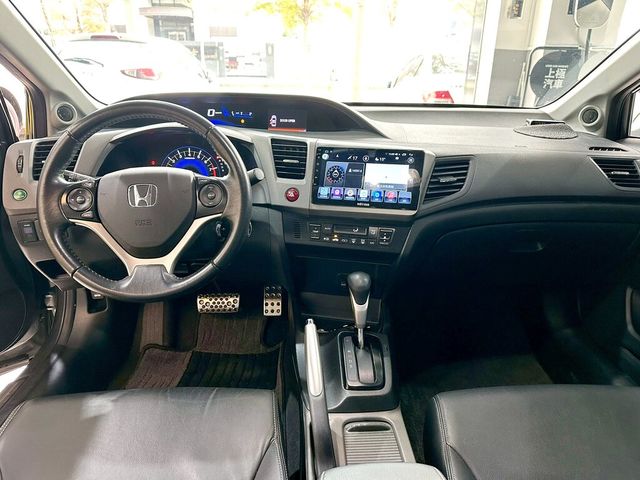 HONDA本田 CIVIC  第8張相片