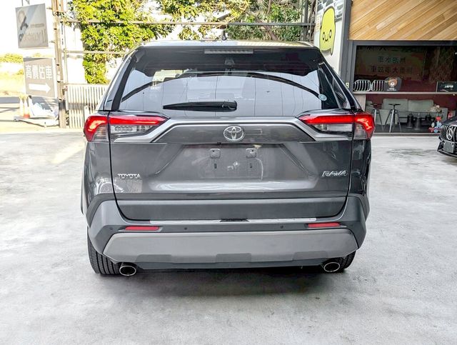 TOYOTA豐田 RAV4  第4張相片