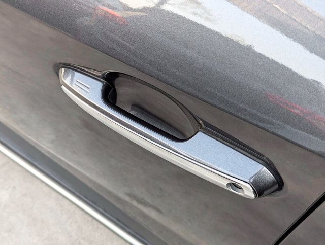 TOYOTA豐田 RAV4  第9張相片