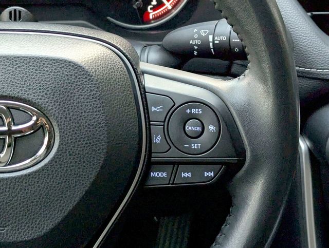 TOYOTA豐田 RAV4  第12張相片