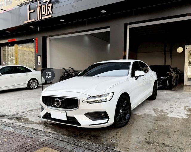 VOLVO富豪 S60  第1張相片
