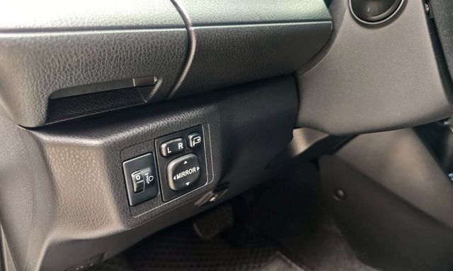 TOYOTA豐田 YARIS  第9張相片