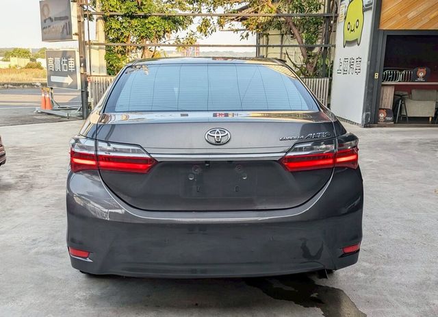 TOYOTA豐田 ALTIS  第4張相片