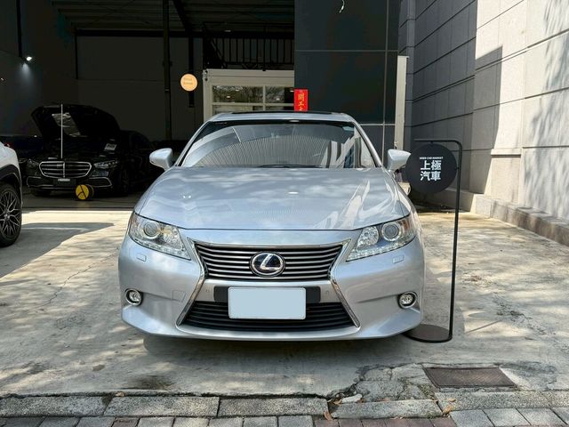 LEXUS凌志 ES300H  第3張相片