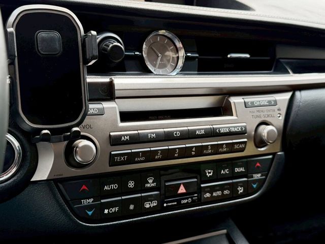 LEXUS凌志 ES300H  第15張相片