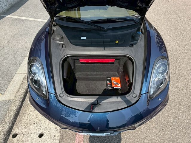 PORSCHE保時捷 CAYMAN  第5張相片