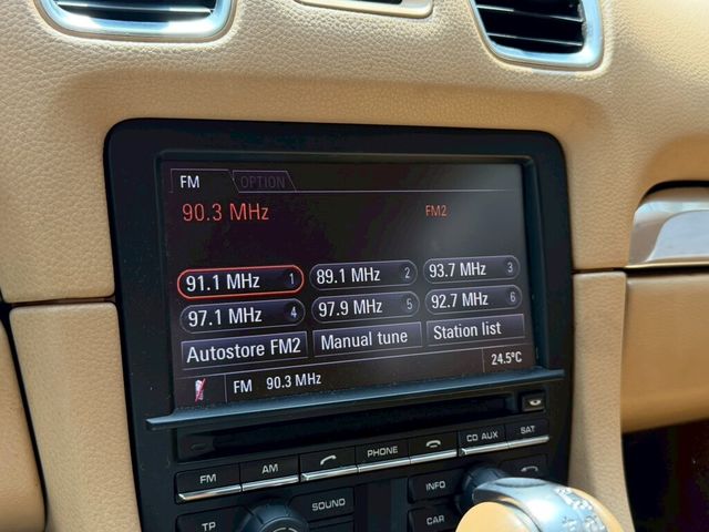 PORSCHE保時捷 CAYMAN  第7張相片