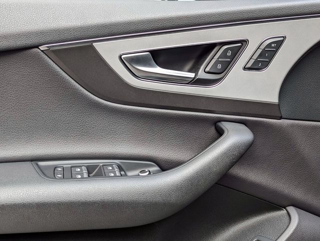 AUDI奧迪 Q7  第11張相片