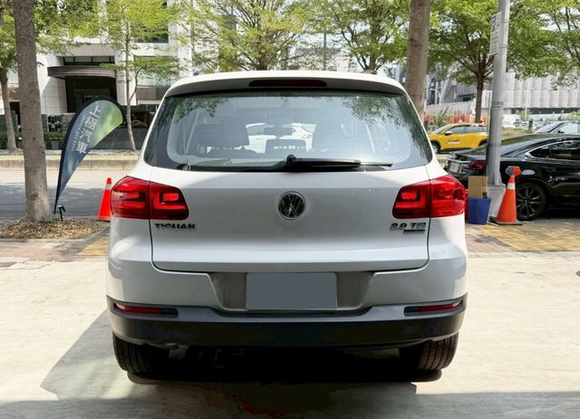 VOLKSWAGEN福斯 TIGUAN  第4張相片